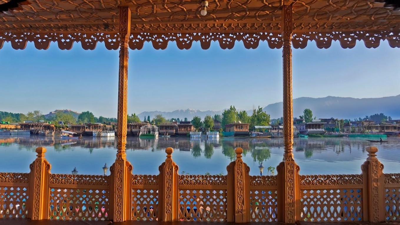 Hotel Mossess Group Of Houseboats Srīnagar Zewnętrze zdjęcie